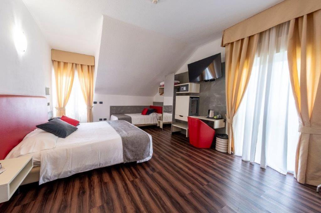 Hotel Le Palme (Adults Only) Дормеллетто Екстер'єр фото