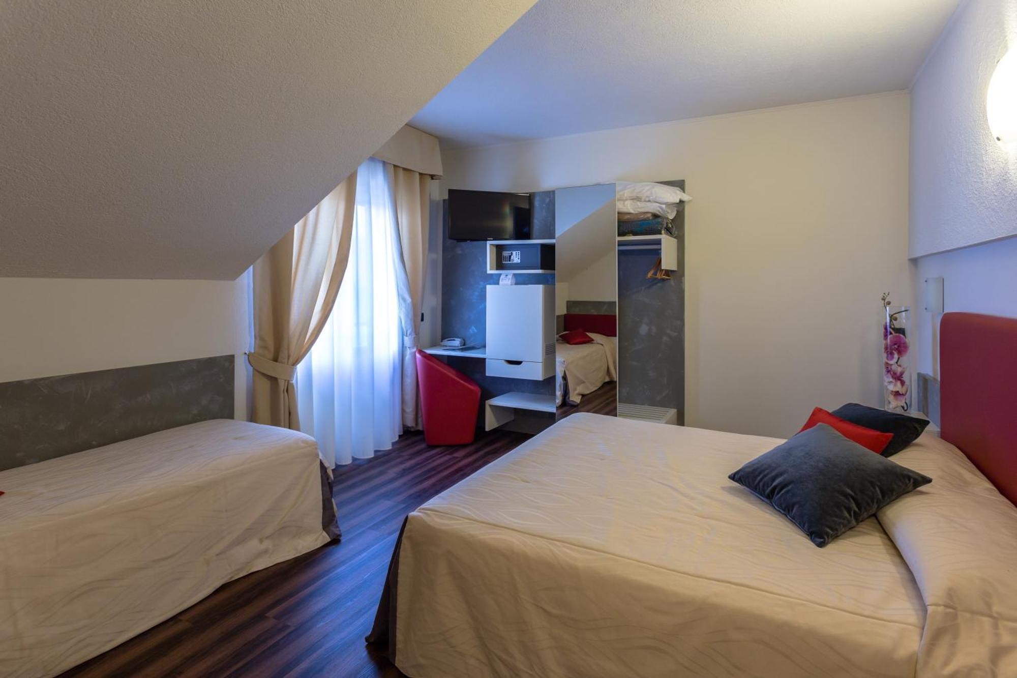 Hotel Le Palme (Adults Only) Дормеллетто Екстер'єр фото